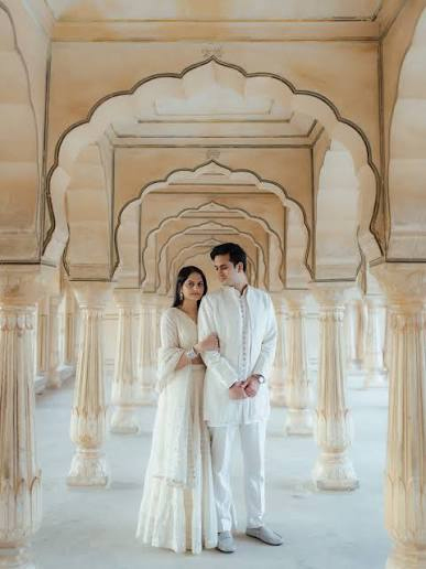 Private India journeys, thoughtfully planned around you.